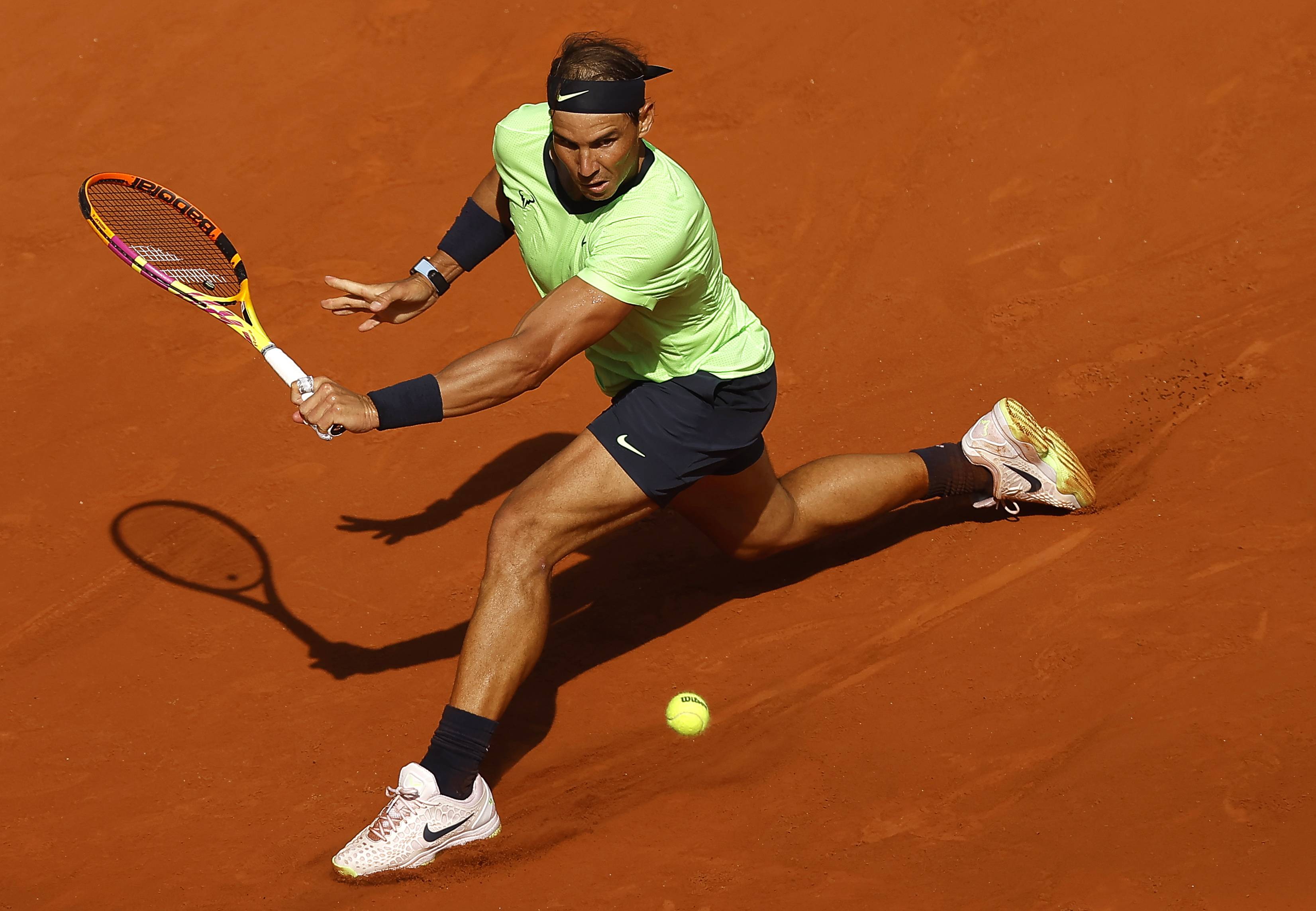 关于法国网球队险胜日本网球队，纳达尔打破历史纪录的信息