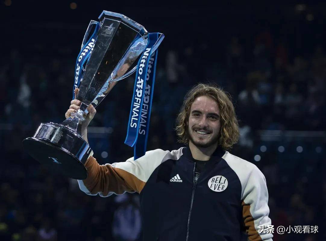 日本网球队力克澳大利亚网球队，西西帕斯关键制胜的简单介绍