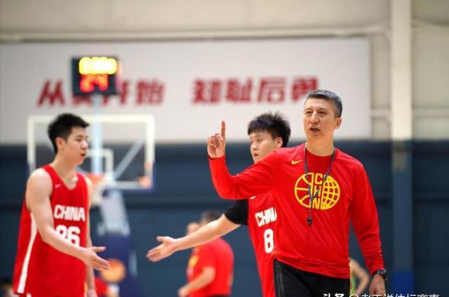 包含现象背后：CBA比赛选手训练秘籍大揭秘的词条