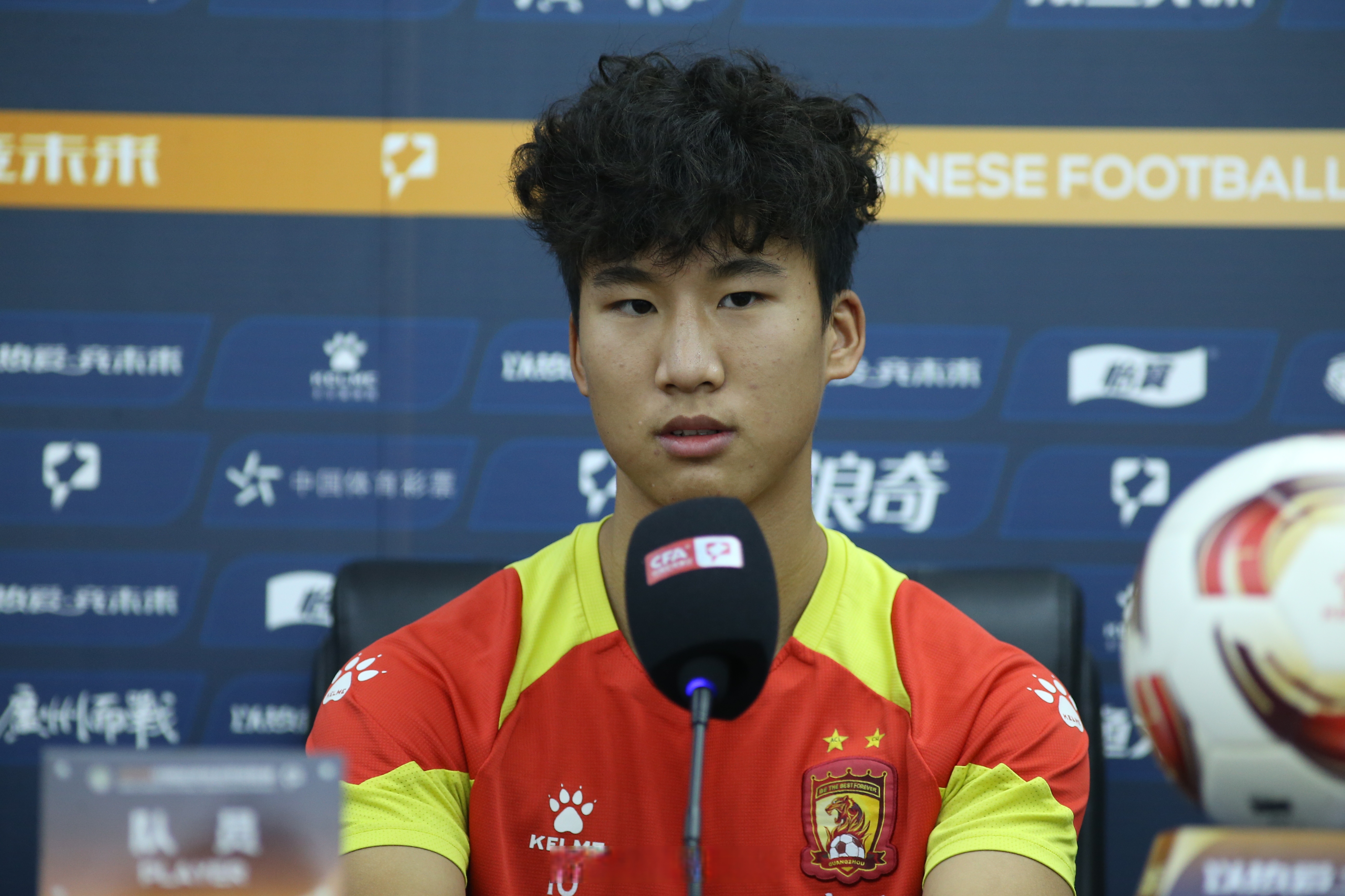 关于对手实力强劲，球队备战备至的信息