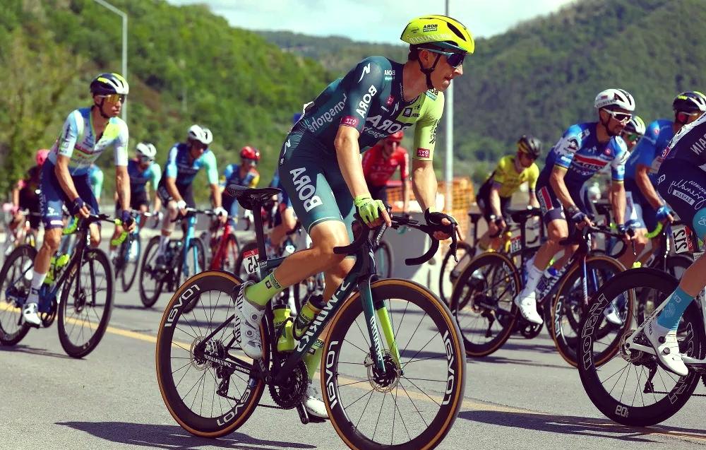 荷兰选手力克对手,获得自行车项目冠军 荷兰选手力克对手,获得自行车项目冠军