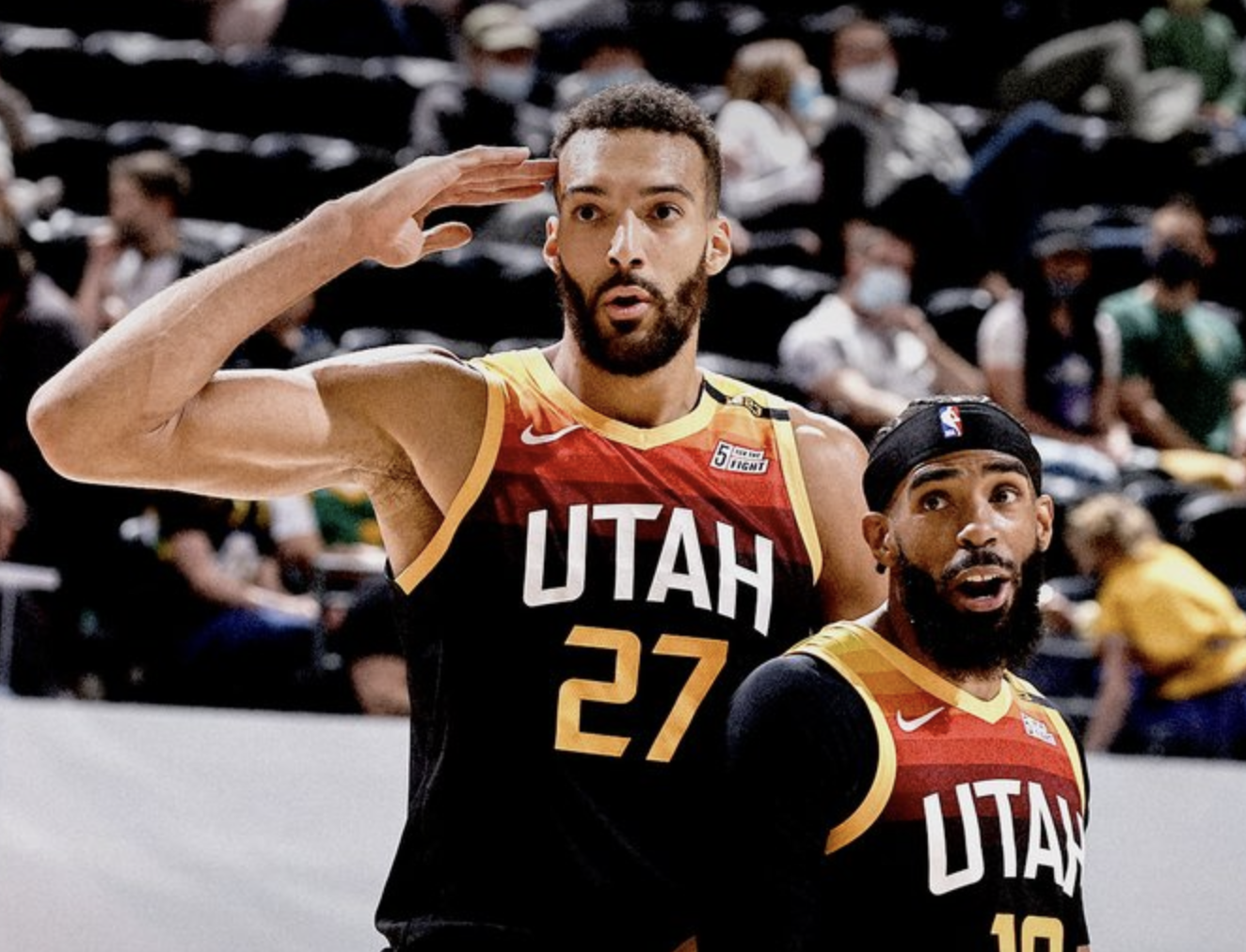 关于爵士主场捍卫领先优势,取得胜利的信息 关于爵士主场捍卫领先优势,取得胜利的信息