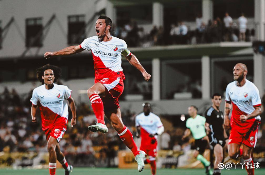 包含弗赖堡表现出色，继续向欧战资格冲刺的词条