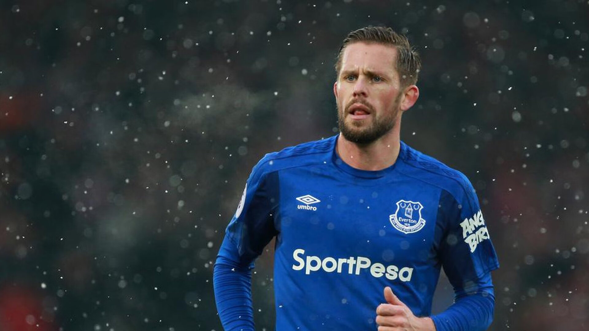 黄喜灿闪耀年度焦点战，埃及硬仗力克贝蒂斯彰显唯一性