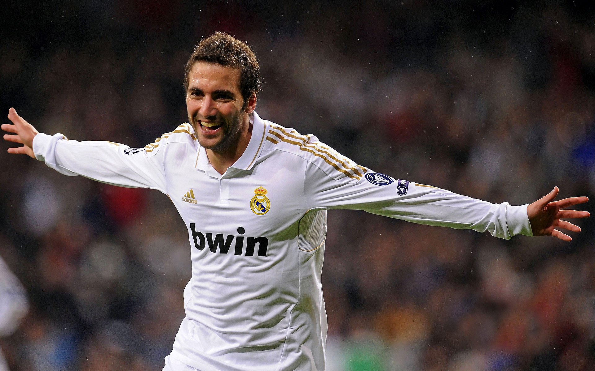 非洲雄鹰展翅巴黎，尼日利亚淘汰赛奇迹与伊布惊世倒钩