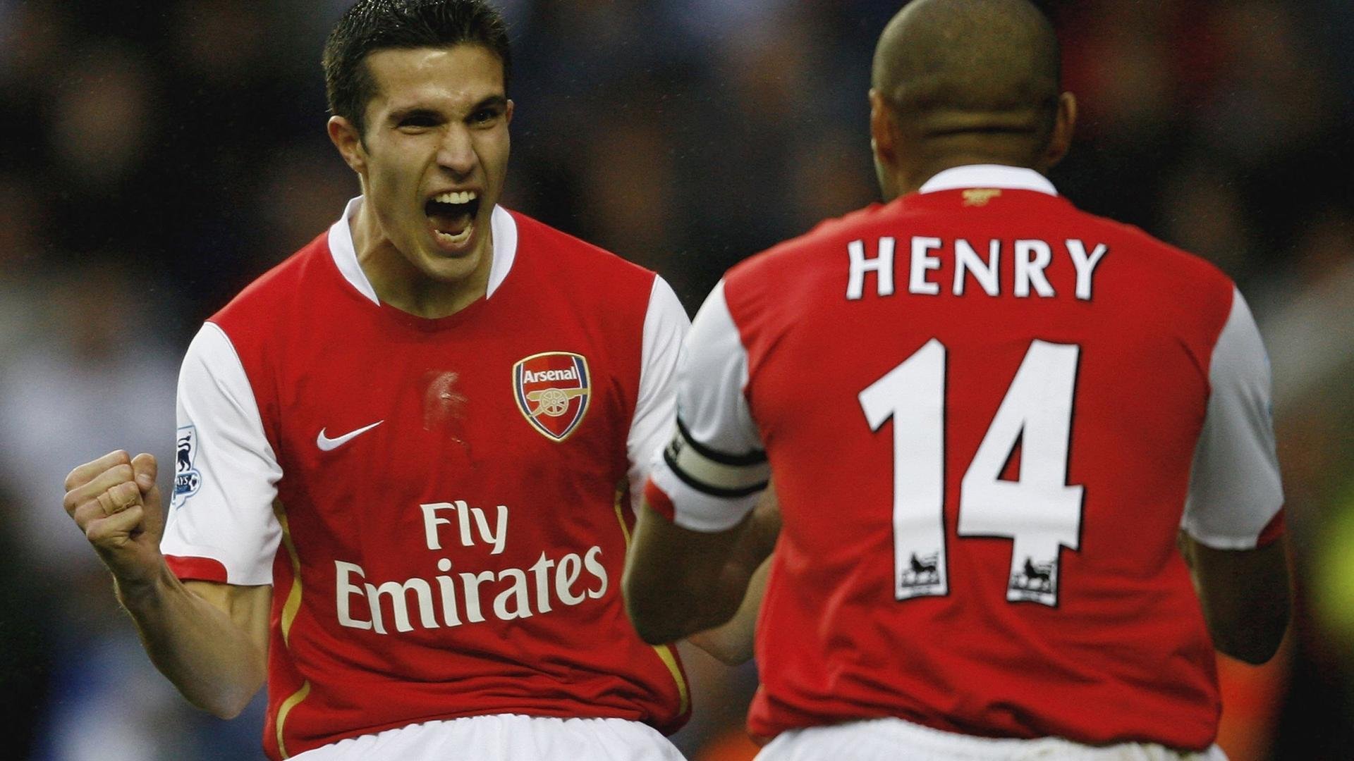 欧冠淘汰赛焦点战，勒沃库森硬仗取胜，哥斯达黎加元素成意外亮点